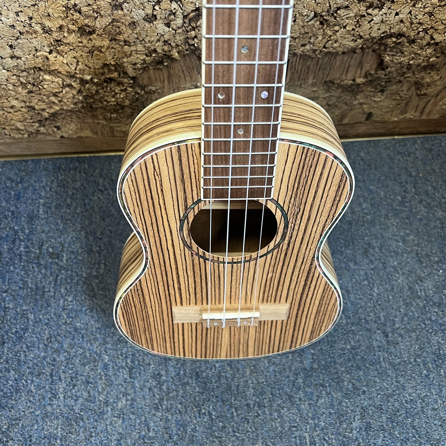 Amahi UK330T Classic Zebrawood Tenor Ukulele